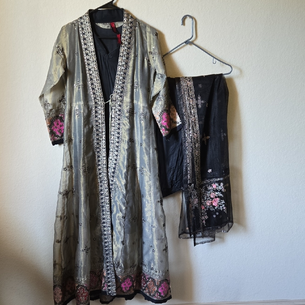 Embroidered Two-Piece Ethnic Set in Olive Green and Black with Pink Accents